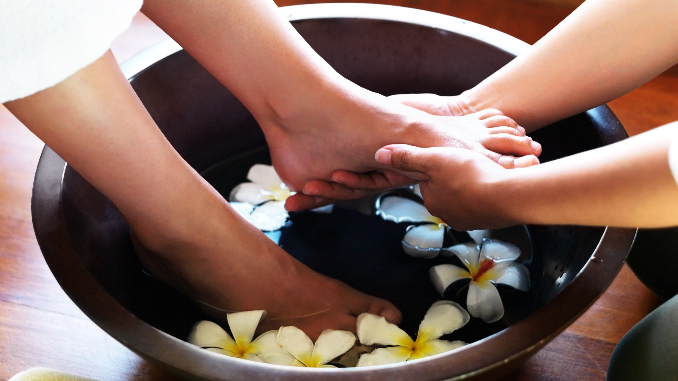 Winter Foot Care Essential Pedicure Tips for Dry Season